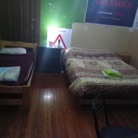 Habitac Indiv Casa De Familia, Flores Буэнос-Айрес Экстерьер фото