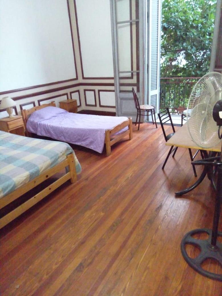 Habitac Indiv Casa De Familia, Flores Буэнос-Айрес Экстерьер фото