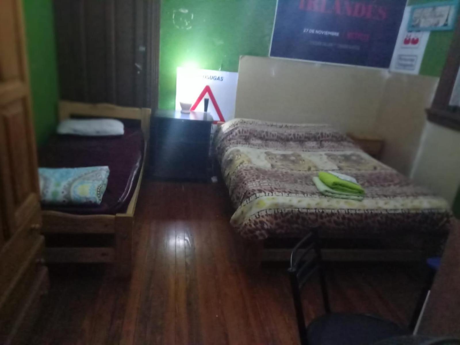 Habitac Indiv Casa De Familia, Flores Буэнос-Айрес Экстерьер фото
