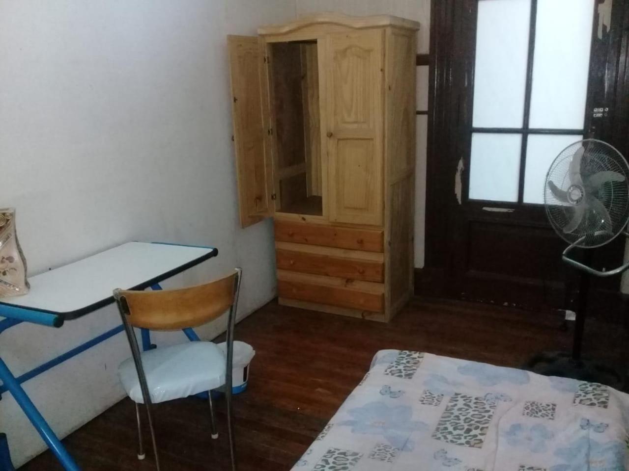 Habitac Indiv Casa De Familia, Flores Буэнос-Айрес Экстерьер фото