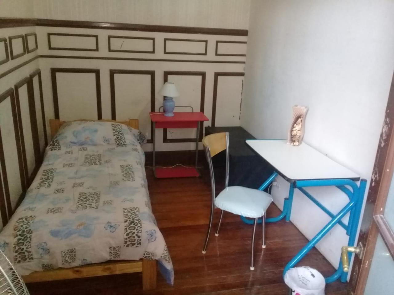 Habitac Indiv Casa De Familia, Flores Буэнос-Айрес Экстерьер фото