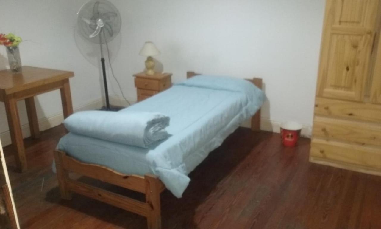 Habitac Indiv Casa De Familia, Flores Буэнос-Айрес Экстерьер фото